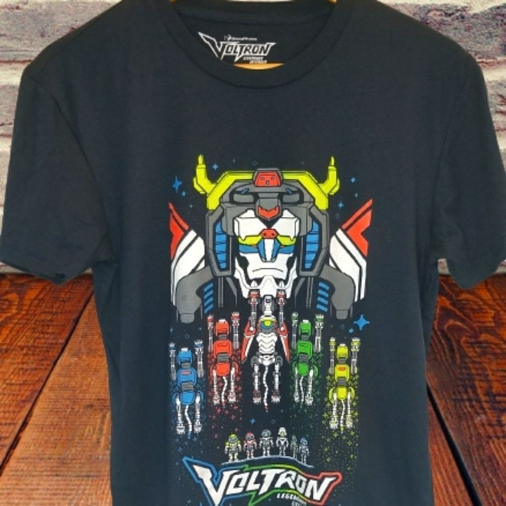 Voltron/ Lootcrate Graphic Tee